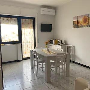 https://il-girasole.catania-hotels.net